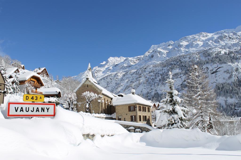 Chalet La Perle De L'Oisans - Appartements D'Exception Вожани Экстерьер фото